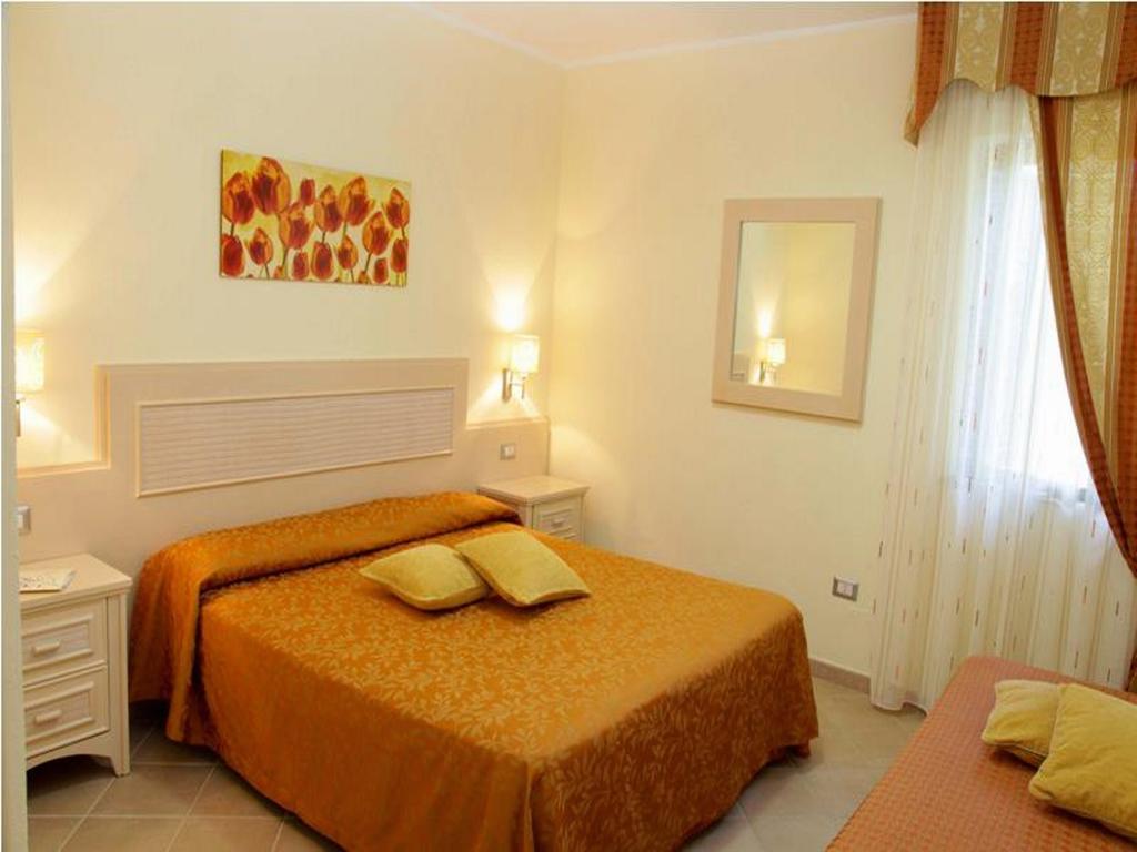 Blu Tropical Resort Zambrone Rom bilde