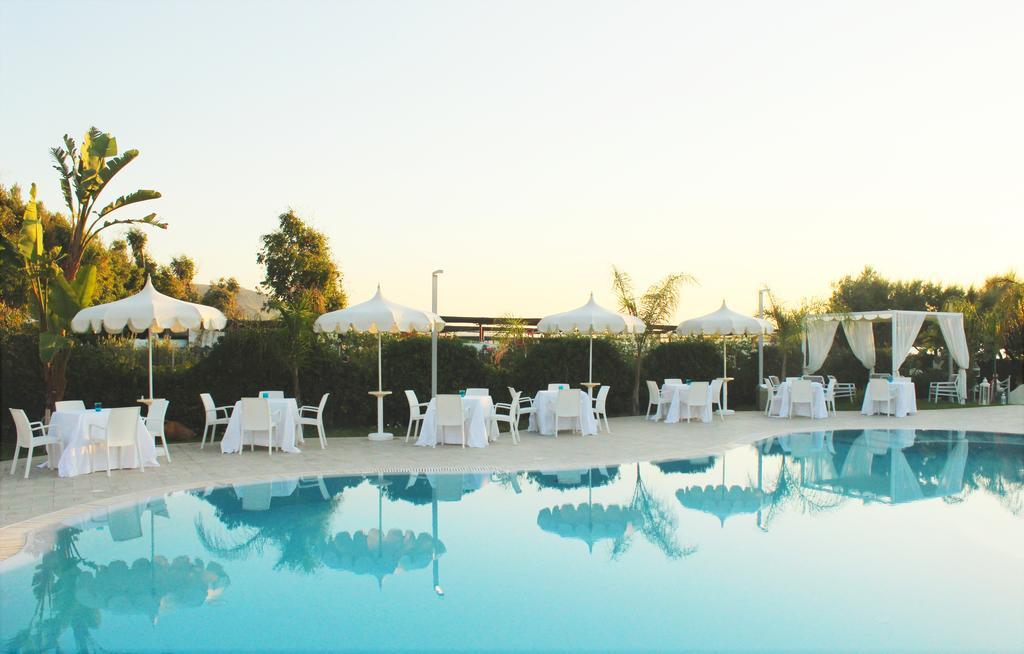 Blu Tropical Resort Zambrone Eksteriør bilde
