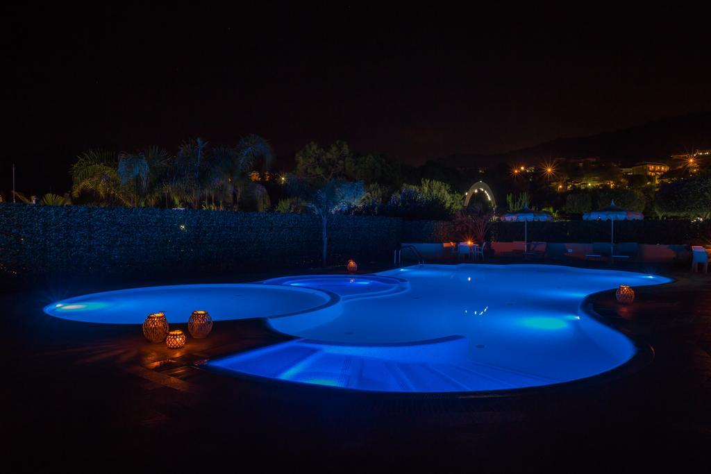 Blu Tropical Resort Zambrone Eksteriør bilde